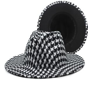 Stylish Black and White Houndstooth Women's Hat